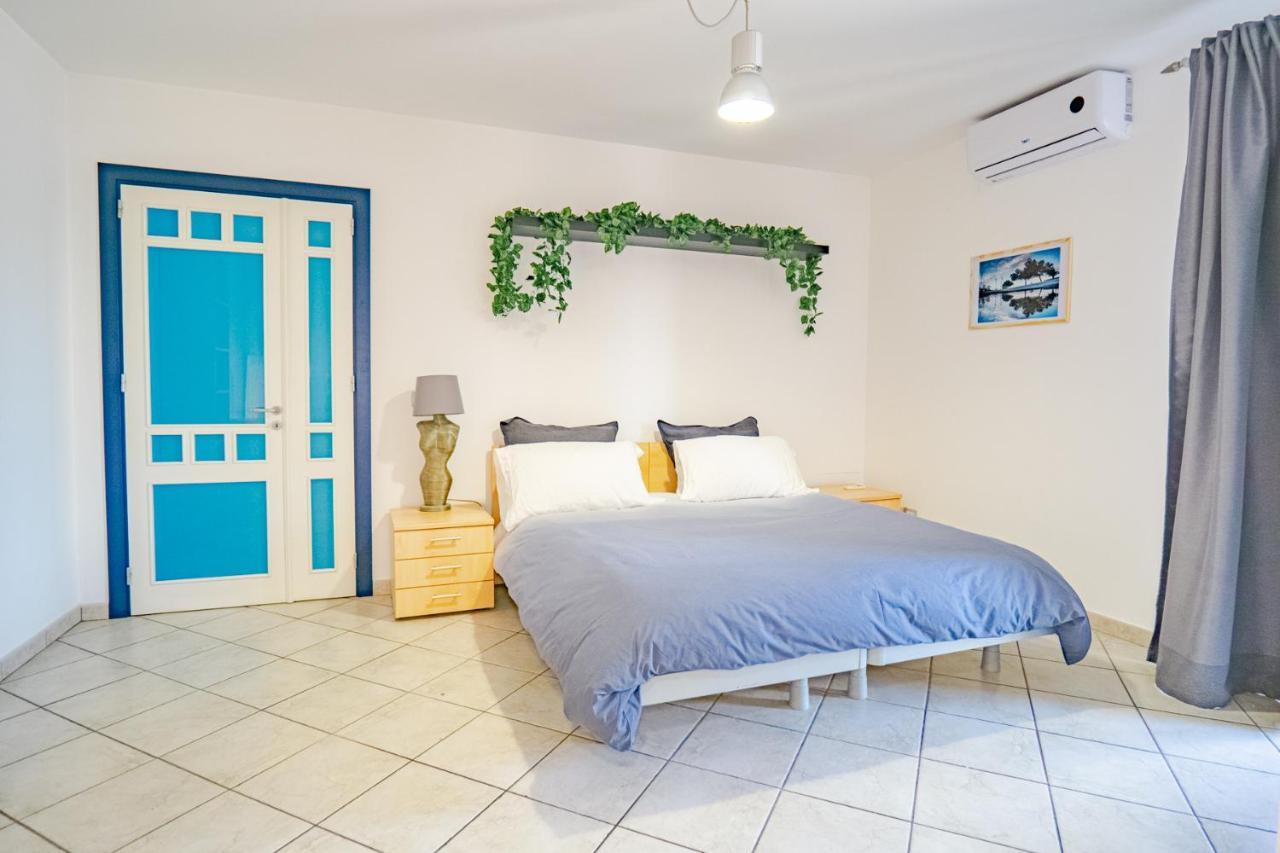 Castle Living Apartment Catania Bagian luar foto
