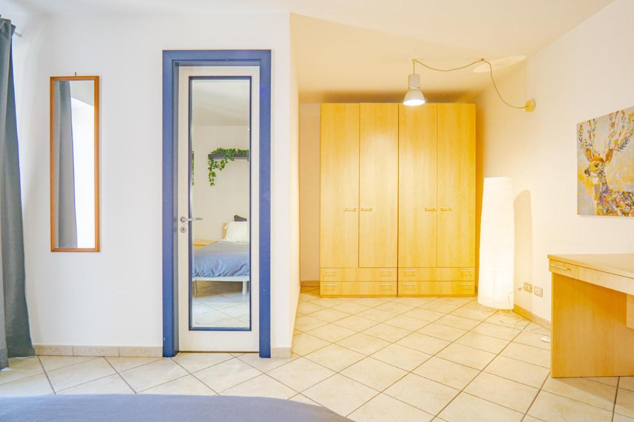 Castle Living Apartment Catania Bagian luar foto